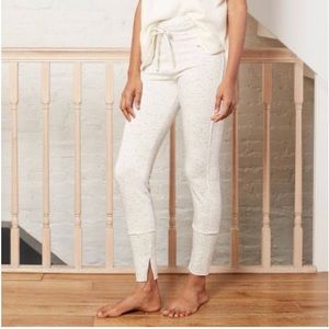 Lounge Leggings♥️ Heather Cream/XL (NWT)